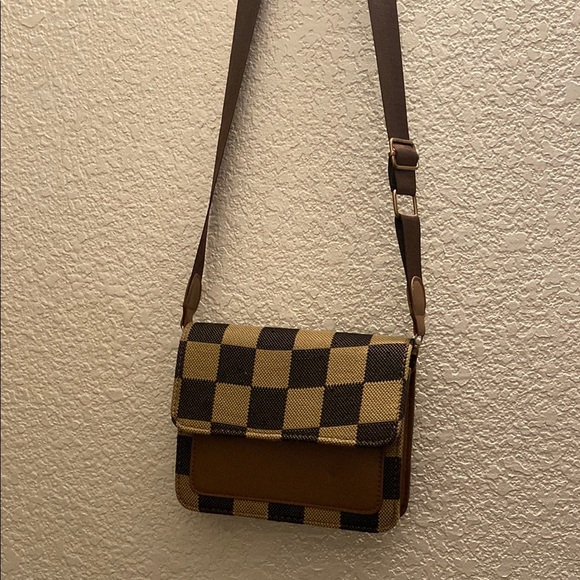 Brown and Tan Checkered Crossbody Bag - Picture 3 of 5